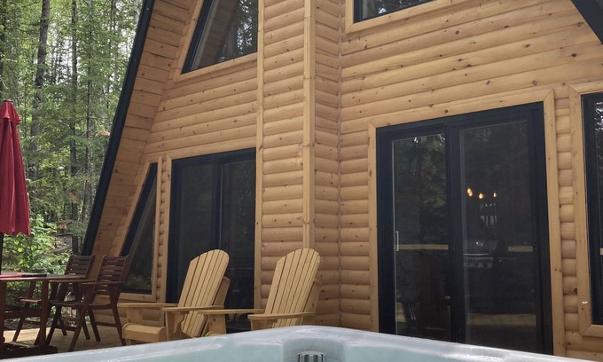 Mauricie Cabina | Magnifique Chalet A-frame au Bord de la Riviere St-maurice
