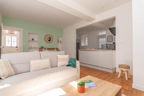 Nuits-Saint-Georges Apartamento | Magnifique logement spacieux hyper centre