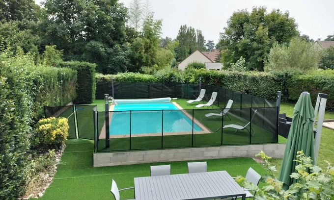 Rully Cabaña | Magnifique Maison 8/10 Personnes à Rully. Piscine Privée. Terrain de Boule