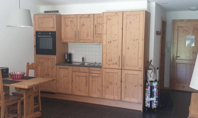 Val d'Illiez Apartamento | Magnifique Studio au Val D'illiez