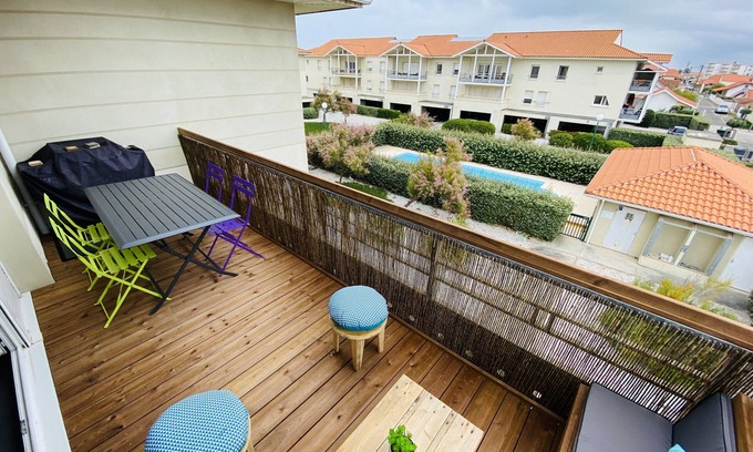 Biscarrosse Plage Apartamento | Magnifique T2 Bis avec Terrasse et piscine proche Plage Sud (180)