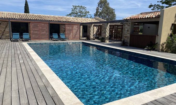 Cogolin Casa | Magnifique Villa de Charme au Cœur des Vignes