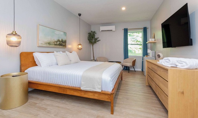 Maggie Valley Apartamento | Magnolia Deluxe King Studio at The Dogwood