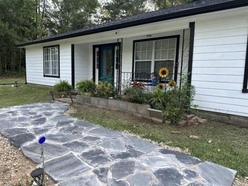 Kilgore Casa | Magnolia Grace Place