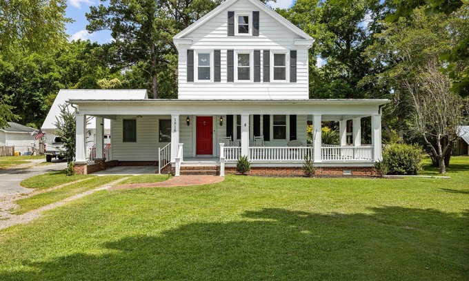New Bern Casa | Magnolia Manor