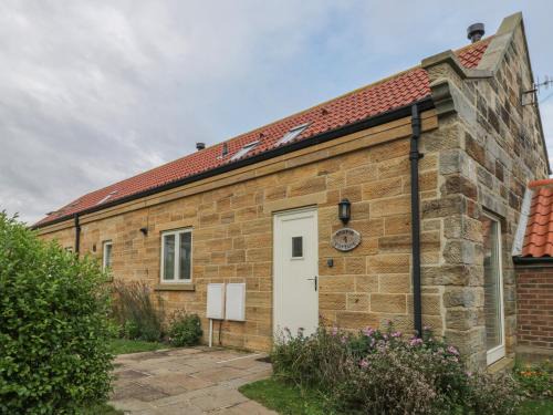 Whitby Casa | Magpie