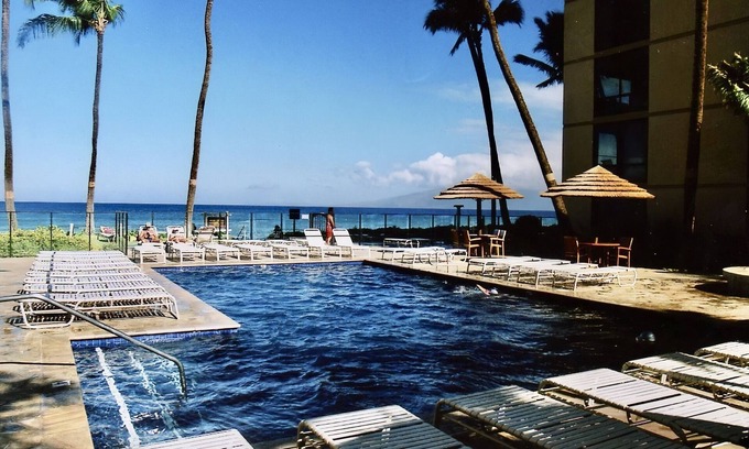 Honokowai Condominio | Mahana 604 Oceanfront 1bd/1ba 1 Bedroom Condo by RedAwning