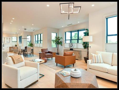 Historic Downtown District Apartamento | Mahar Homes - Plaza North on First