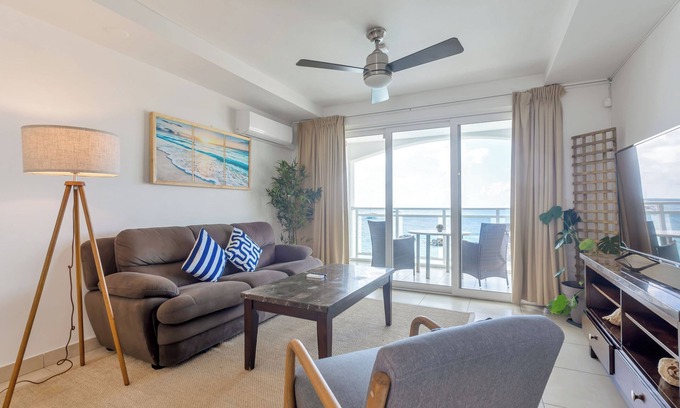 Beacon Hill Condominio | Precioso condominio frente al mar de 2 dormitorios en Maho!