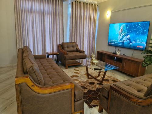 Dar es Salaam Apartamento | Mahogany Mine Apartments -2