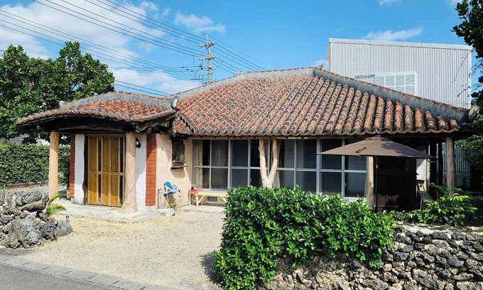 Shiraho Casa | Main building JapaneseWestern style room Cypre / Ishigaki Okinawa