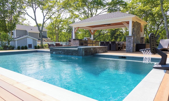 Vineyard Haven Casa | Main house and a separate apartment with saltwater pool, spa, outdoor cooking!