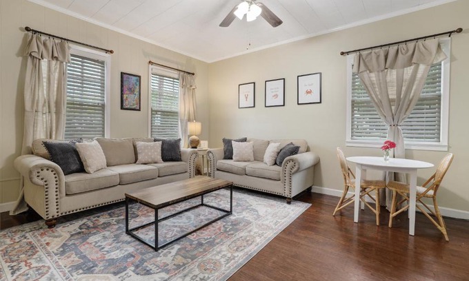 New Iberia Apartamento | Main Street Charmer