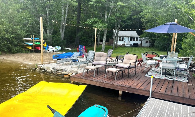 Shapleigh Casa | Maine Lake House