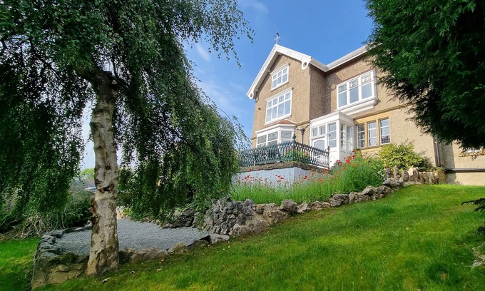Giggleswick Casa | MAINSFIELD, family friendly, luxury holiday cottage in Settle