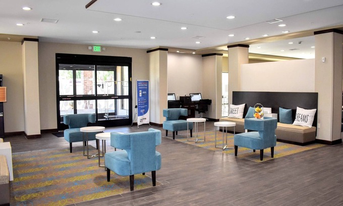 Moab Hotel | MainStay Suites Moab near Arches National Park