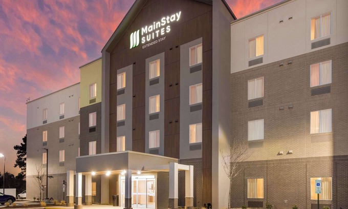 Murfreesboro Hotel | MainStay Suites Murfreesboro