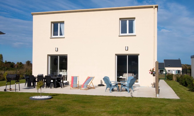Merville-Franceville-Plage Casa | Maison Récente à 2km de la Plage