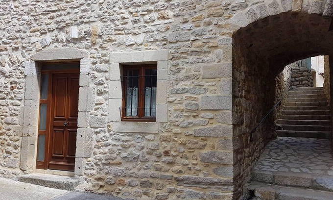 Saint-Sauveur-de-Cruzieres Casa | Maison Ancienne de Village, Avec Solarium