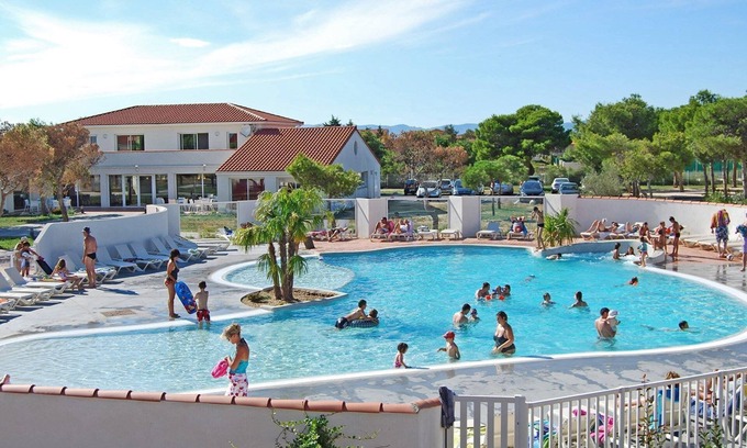 Torreilles Casa | Maison à étage avec Salle de Fitness | Piscine + Spa