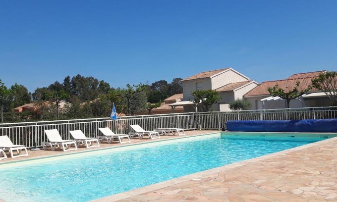 Prunete Casa | Maison à Cervione Prunete jardin piscine accès direct plage