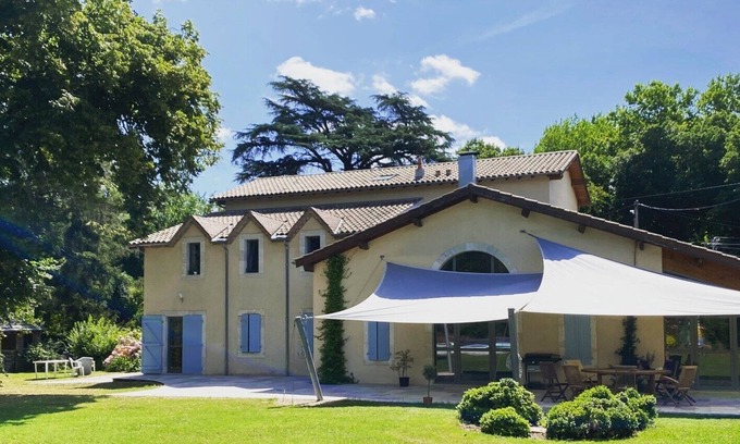 Le Temple-sur-Lot Casa | Maison à la Campagne Avec Grande Pièce à Vivre, Idéal Pour les Familles