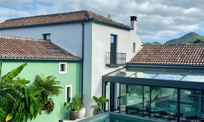 Ribeira Grande Casa | Maison Émeraude