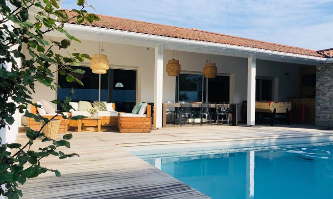 Bayonne Casa | Maison 170 m² Piscine Chauffée Proche des Plagesde Biarritz et des Golfs
