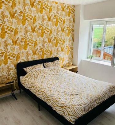 Broons Apartamento | Maison 2 chambres avec jaccuzi de 2 à 4 pers