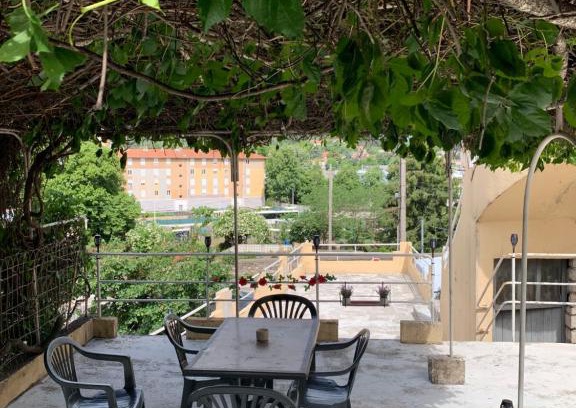 Ales Casa | Maison de ville avec piscine