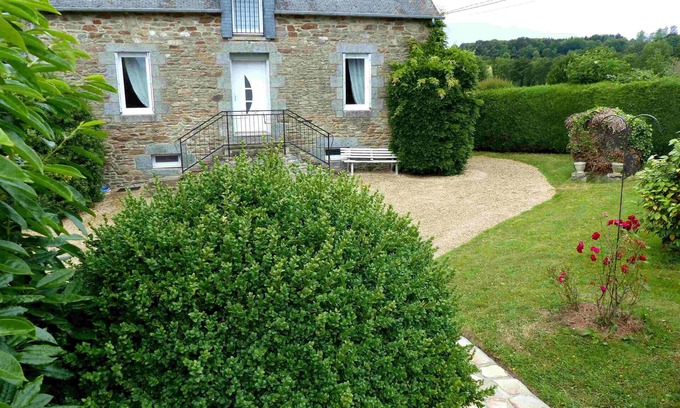 Plouguenast Casa | Maison 3 Chambres 6 /7 Entre Terre et mer