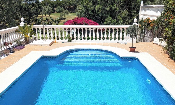 Rincón de la Victoria Casa | Maison Andalouse Avec Piscine Privée Entre mer et Golf à 5 Minutes de la Plage !