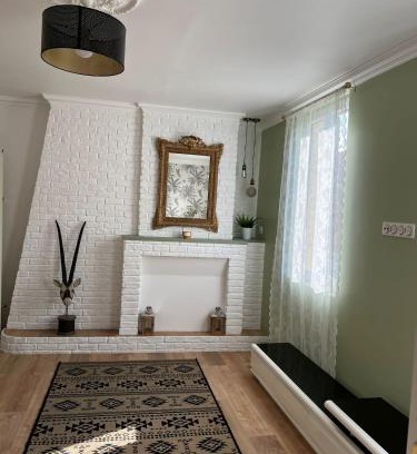 Saint-Denis-de-Pile Casa | Maison au bord de l'eau et au calme pour les vacances
