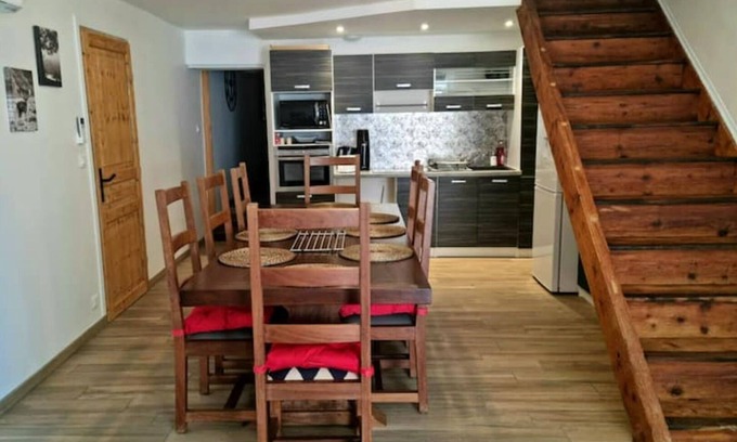 Menetru-le-Vignoble Casa | Maison au Cœur du Revermont