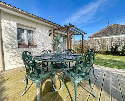 Ferrieres Casa | Maison avec grand jardin arboré