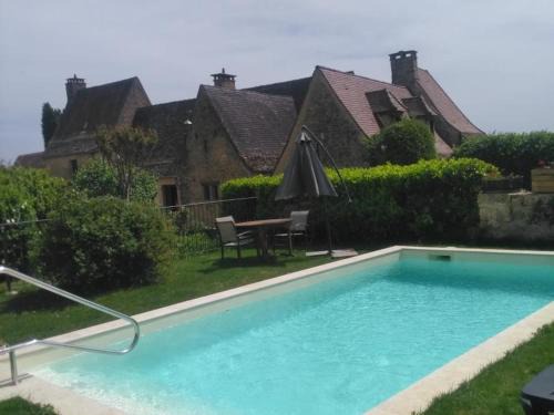 Beynac-et-Cazenac Apartamento | Maison avec jardin, WiFi, animaux acceptés, parking à Beynac - FR-1-616-39