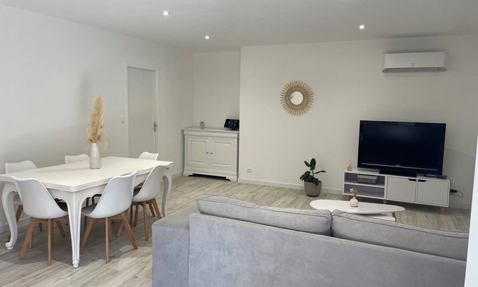 Labruguiere Casa | Maison Avec Jardin + Terrasse