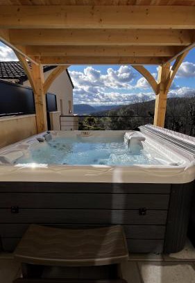 Cazoules Casa | Maison avec spa privatif et vue sur la vallée