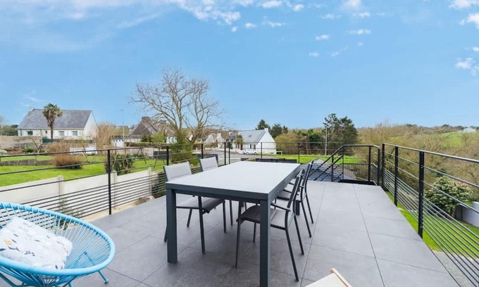 Binic Casa | Maison avec terrasse proche plage et port de Binic