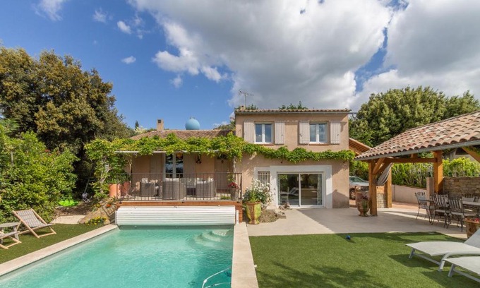 Eyragues Villa | Maison Beally