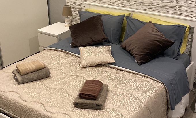 Ficarazzi Apartamento | MAISON BLANCHE IN THE CENTER OF THE COUNTRY