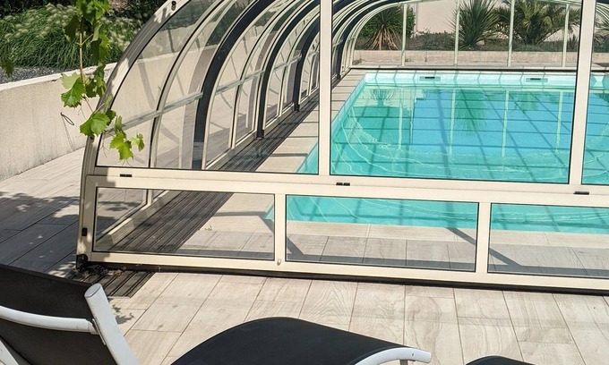 Plozevet Casa | Maison Bretonne Avec Piscine - 7 à 9 Personnes