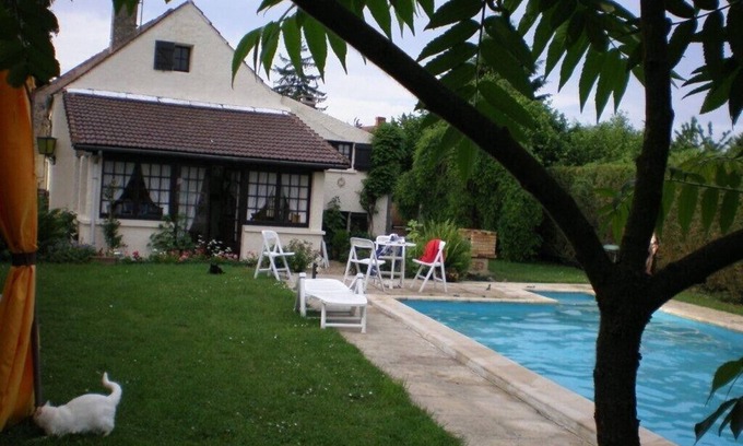 Saacy-sur-Marne Casa | Bonita casa 'Briarde', 9 camas, piscina climatizada, jardín privado 1000m2