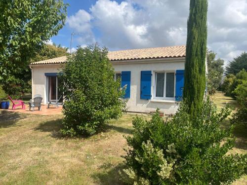 Saint Laurent de la Pree Casa | Maison Cosy Retour de plage