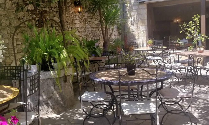 La Colle-sur-Loup Cama Y Desayuno | Maison Carles BnB