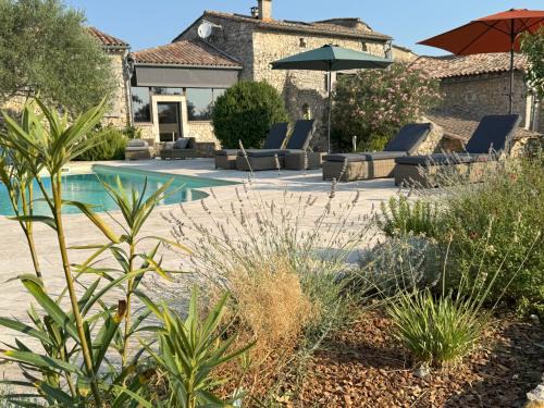 Bouquet Cama Y Desayuno | Maison Casamande & SPA - Luxe et sérénité dans un domaine d'amandiers