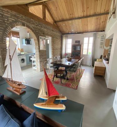 Parentis-en-Born Casa | Maison chaleureuse dans les Landes à 2 min du lac et 25 min de Plage Biscarosse en voiture