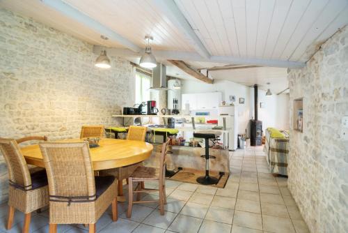 La Bretonniere-la-Claye Casa | Maison charmante à La Bretonnière-la-Claye avec jardin clos