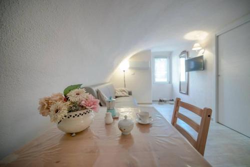 Panza Apartamento | Maison Charmante - Monolocale in pieno centro!