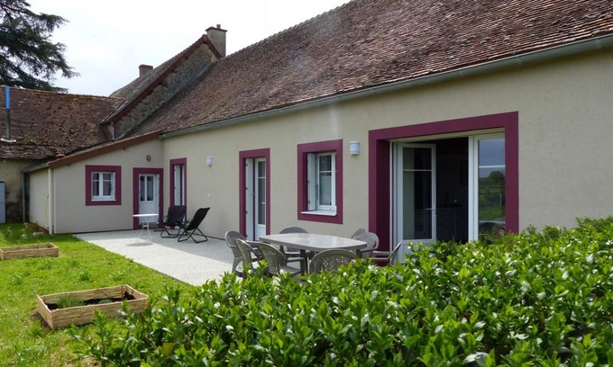 Monetay-sur-Loire Cabaña | Casa rural en plena naturaleza con terrazas, jardín y todas comodidades